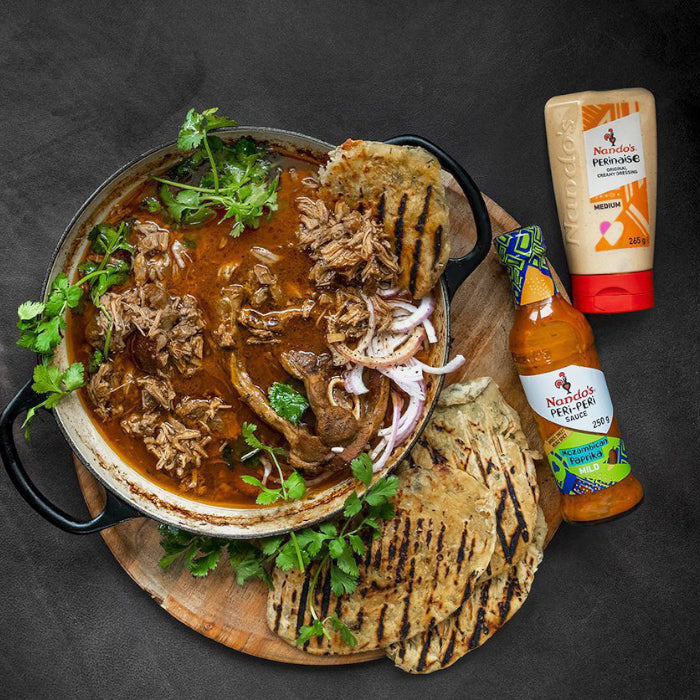 Nandos - Mozam Paprika PERi-PERi Sauce 250ml