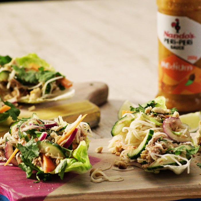 Nandos – Mittlere PERi-PERi-Sauce 250 ml